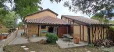 à VENDRE  proche  Aignan 32,    propriété de charme  sur 3646 m² de terrain avec piscine et Gîte séparé.