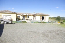Maison à vendre 5 pièces proche de AUCH (32) de 2500 m² avec dépendance.