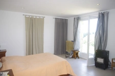PEYRUSSE VIEILLE, hilly area, beautiful property of 227 m² with panoramic views and privileged environment.