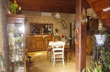 SAINT JEAN POUTGE 32, à vendre propriété de charme 8 pièces , dépendances et terrain arboré avec point d'eau.