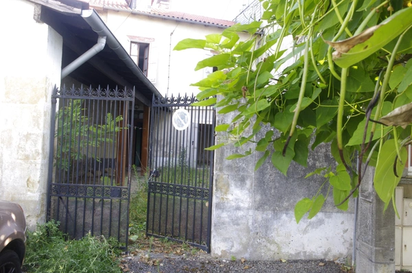 A vendre Maison  en viager libre MIRANDE GERS.