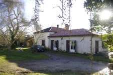 Propriété  6 pièces + dépendances sur 19 HA de terrain à vendre LAGRAULET DU GERS