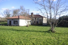 Propriété  6 pièces + dépendances sur 19 HA de terrain à vendre LAGRAULET DU GERS