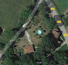 à VENDRE  proche Aignan  propriété de charme  sur 3646 m² de terrain avec piscine et Gîte séparé.