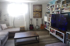 House for sale in Vic Fezensac 32190, 6 rooms, 2/3 bedrooms, South/East facing garden, well, garage and parking.