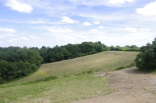 PEYRUSSE VIEILLE, hilly area, beautiful property of 227 m² with panoramic views and privileged environment.