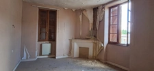 Maison à vendre 5 pièces SARAMON (32), garage, grange, balcon et terrasse.
