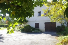 AUTERIVE 32, Maison à vendre  8 pièces; grand sous-sol, piscine sur terrain de 1500 m² .