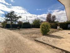 Saint-Léger-sur-Roanne — Maison de plain-pied 99m², 4 chambres et terrain de 2 224 m²