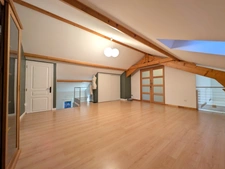 Maison à vendre 5 chambres - COMMELLE VERNAY (42120)