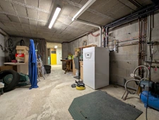 Maison à vendre 5 chambres - COMMELLE VERNAY (42120)
