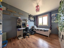 Saint-Léger-sur-Roanne — Maison de plain-pied 99m², 4 chambres et terrain de 2 224 m²