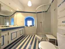 Maison mâconnaise entièrement rénovée, idéal grande famille ou chambre d’hôtes
