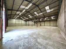 Local d'activité - Pont-Trambouze (69) - 18 000 € HT/HC/an
