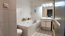 Maison 460 m² + cour 250 m² sans vis à vis