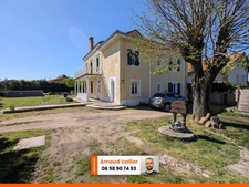 Villerest — Maison 277 m² 5 ch, piscine, sans vis-à-vis