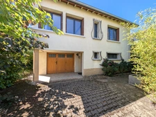 Riorges — Maison T4 avec terrain de 439 m² et garage (42)