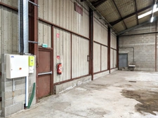 Local d'activité - Pont-Trambouze (69) - 18 000 € HT/HC/an