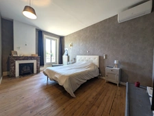 Villerest — Maison 277 m² 5 ch, piscine, sans vis-à-vis