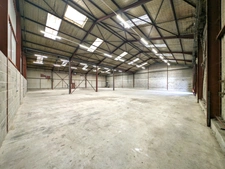 Local d'activité - Pont-Trambouze (69) - 18 000 € HT/HC/an