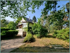 Maison 8 p 5ch 230 m² 