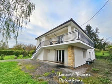Maison 8 pièces 5 chambres sur terrain de 7372 m²