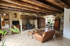 Maison en pierres 6 pièces 222 m² au calme