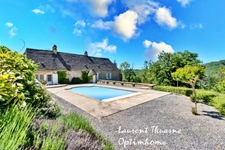 Retraite secrète au cœur du Périgord – Demeure noble du XVème siècle avec piscine et dépendances, entre patrimoine et nature préservée