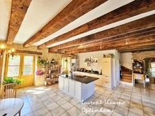 Maison en pierres 6 pièces 222 m² au calme