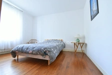 Quimper - Quartier Hôpital Laënnec: Proche centre ville, Maison, 3 chambres, cave et jardin-