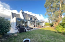 Trégunc : Proche mer, maison familiale 5 chambres avec grand terrain paysager – Sud Finistère