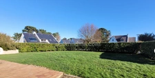 Concarneau (29) : Presqu'île du Cabellou : Maison, 4 chambres avec chemin privé menant directement à la plage.