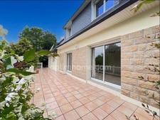 Concarneau : Maison familiale, 5 chambres avec vie de plain-pied – Proche centre et plages