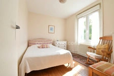 Quimper - Quartier Hôpital Laënnec: Proche centre ville, Maison, 3 chambres, cave et jardin-