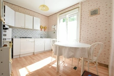 Quimper - Quartier Hôpital Laënnec: Proche centre ville, Maison, 3 chambres, cave et jardin-