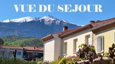 Belle maison  avec vue montagne, jardin et garage.