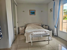 Maison à vendre 7 pièces PUISSALICON (34)