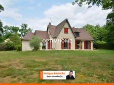 Idéal famille : spacieuse maison avec grand terrain arboré à Sylvain-les-Moulins