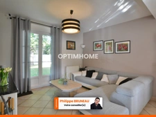 Cadre verdoyant, volumes généreux – Maison + logement indépendant à découvrir !