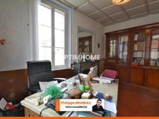 Maison à rénover avec jardin, garage, ateliers – Idéal profession libérale à Ivry-la-Bataille !