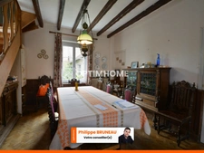 Maison à rénover avec jardin, garage, ateliers – Idéal profession libérale à Ivry-la-Bataille !