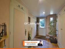 Maison spacieuse avec suite parentale et environnement naturel privilégié et espace équestre
