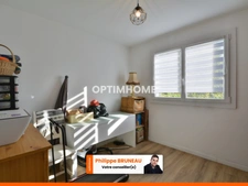 Maison 97 m² avec 4 chambres, grand terrain et garage indépendant