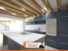 Luxueuse Maison Rénovée sur 800 m² de Terrain 