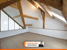 Luxueuse Maison Rénovée sur 800 m² de Terrain 