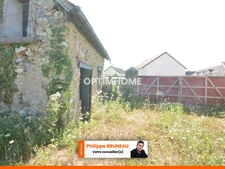 Maison ancienne en pierre – 115 m² à personnaliser à Douains