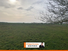 ? Partez à la Conquête de Votre Propre Domaine : Terrain de 660 m² à Jumelles 15 minutes d'Evreux !