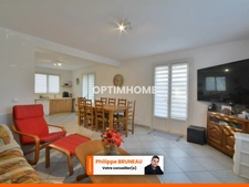 Maison 97 m² avec 4 chambres, grand terrain et garage indépendant