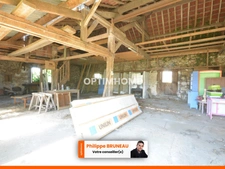 Maison ancienne en pierre – 115 m² à personnaliser à Douains