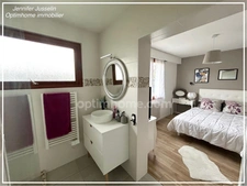 Maison de plain-pied + appartement à vendre DOUVAINE (74)